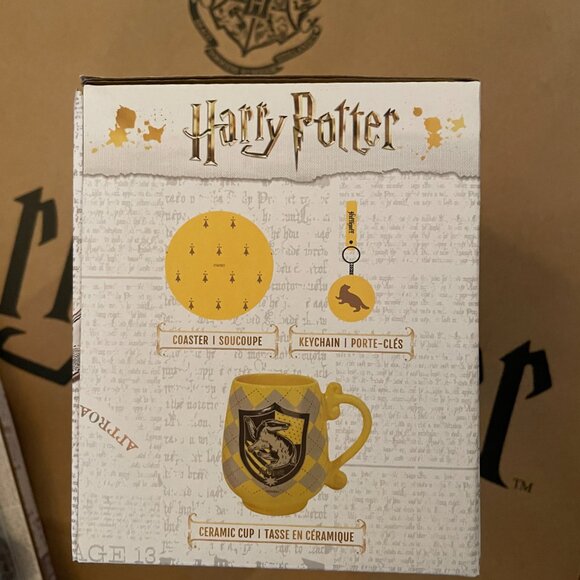 Harry Potter. The Elder Wand Replica & HUFFLEPUFF Ceramic Mug Saucer Set. Miniso - Picture 3 of 10